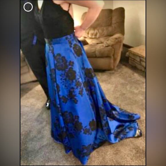 Formal Maxi Dress Women Size 4 Blue Floral Black Lace Pockets Open Back Zip Gown - Picture 4 of 7